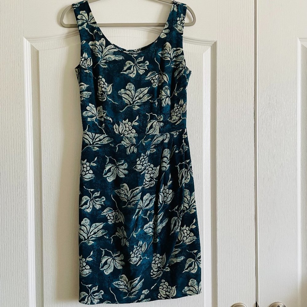 Nancy Crystal 100% Silk Floral Sleeveless Knee Length Lined Dress Size 6